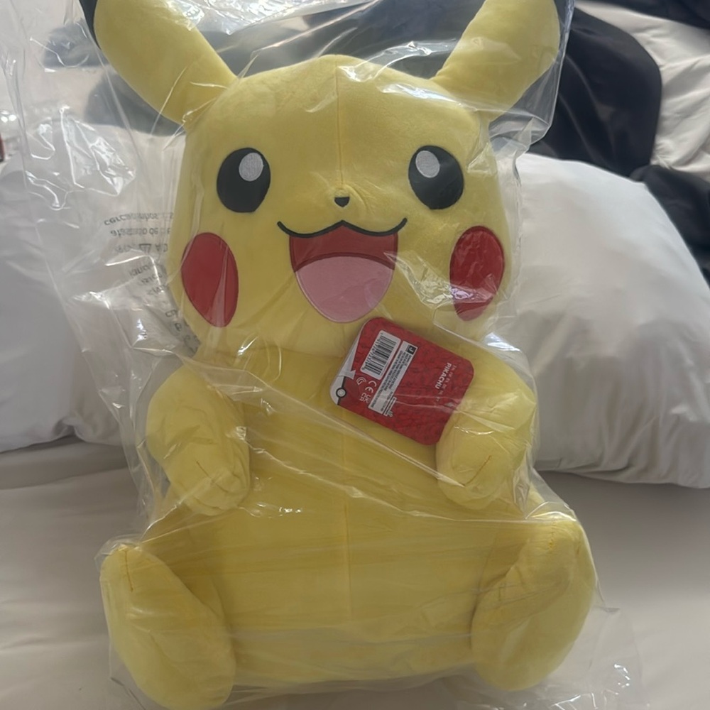 Pokémon pikachu large stuffed plush